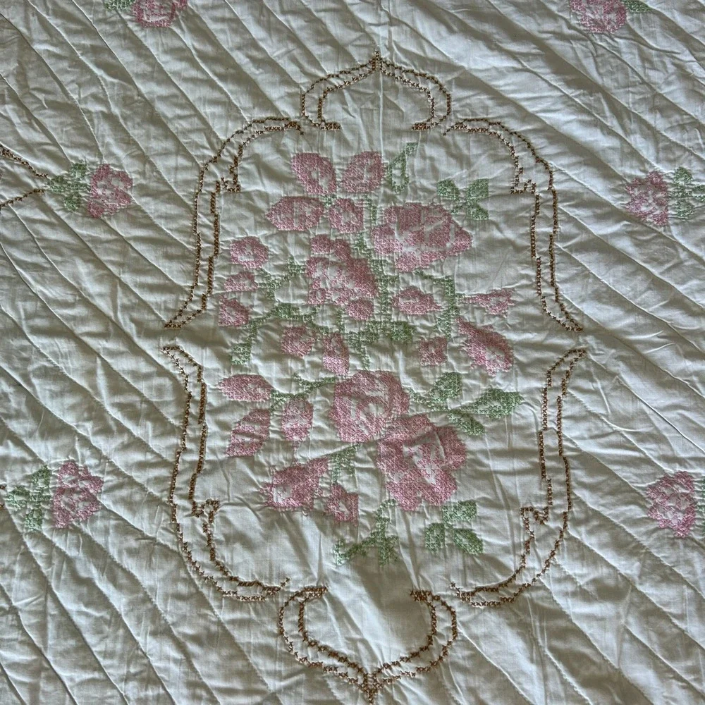 Vintage Quilt Cross Stitch Queen Double Floral Blanket Pink White 86 x 83 Read